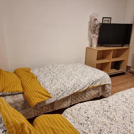 Apartamento Monteurswohnung, In Rostock